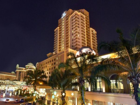 Отель Raintree Resort Suites  Петалинг Джайя